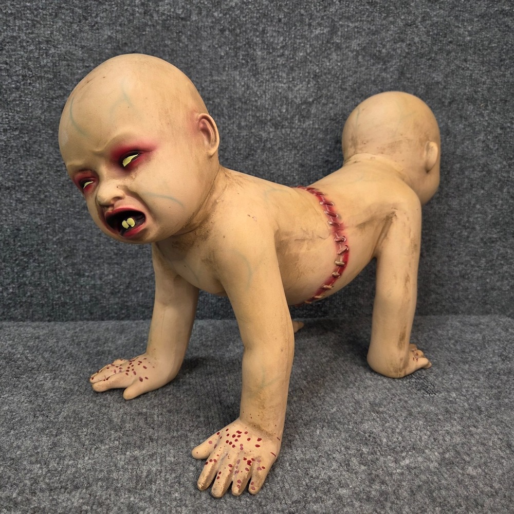 Halloween Prop Zombie Babies SPIRIT 2018 Conjoined Twins Doug & Phil Degrave
